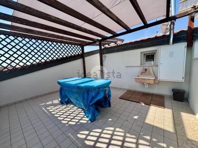 Appartamento in vendita di 93 m² in Viale Regina Elena, 7