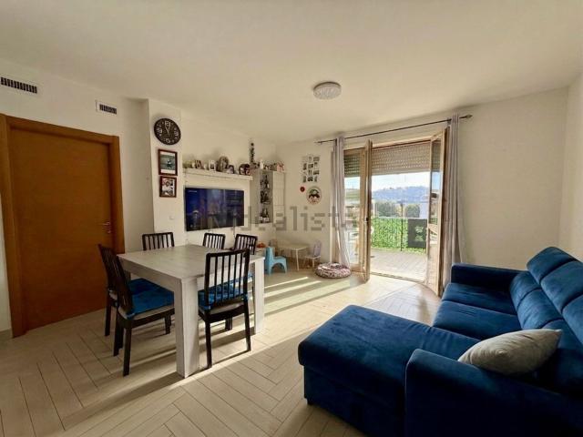 Appartamento in vendita di 90 m² in Contrada Carbuccio