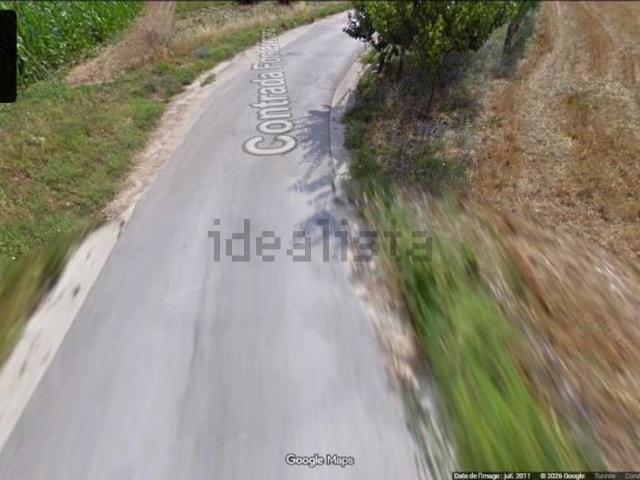Appartamento in vendita di 90 m² in Contrada Palombara, 7