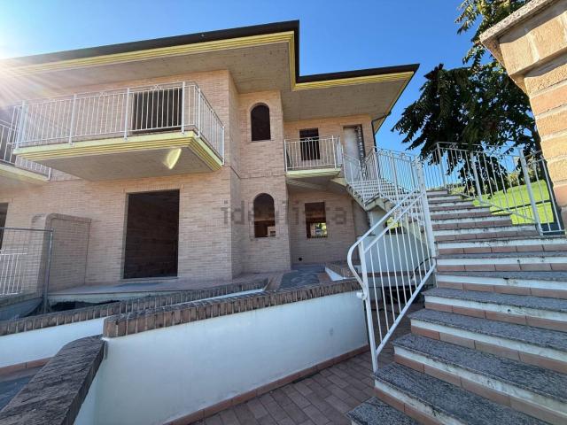 Appartamento in vendita di 90 m² in Contrada San Maurizio