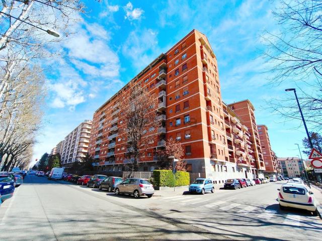 Appartamento in vendita di 90 m² in Corso Monte Cucco, 137