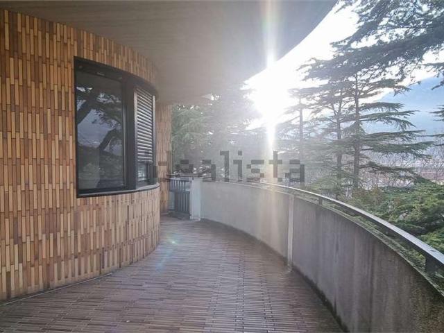 Appartamento in vendita di 90 m² in Corso Antonio Rosmini, 92