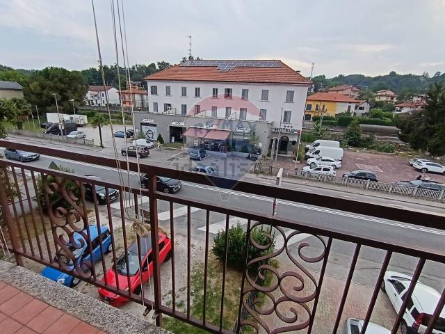Appartamento in vendita di 90 m² in Corso Cavour, 121