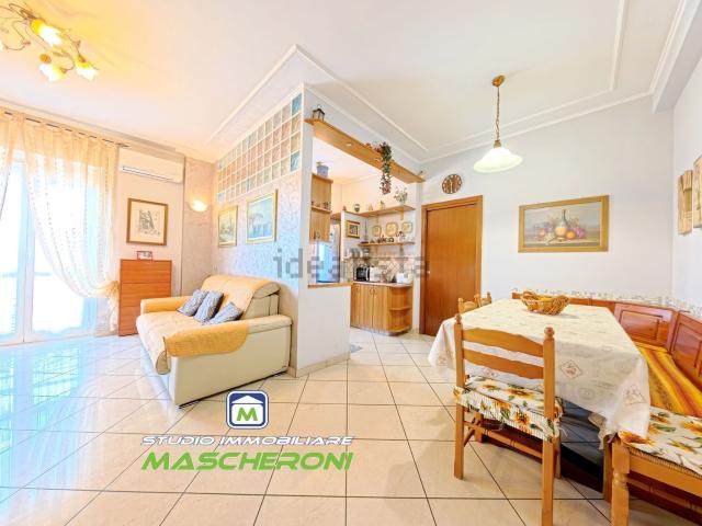 Appartamento in vendita di 90 m² in Corso Como, 25