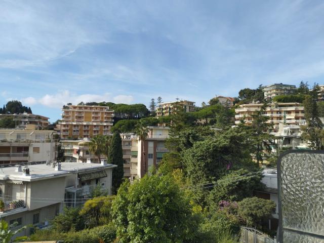 Appartamento in vendita di 90 m² in Corso degli Inglesi, 549
