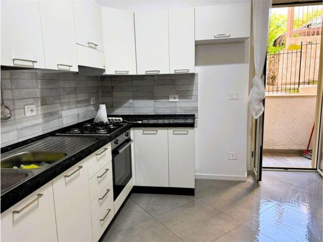Appartamento in vendita di 90 m² in Corso San Benedetto, 12