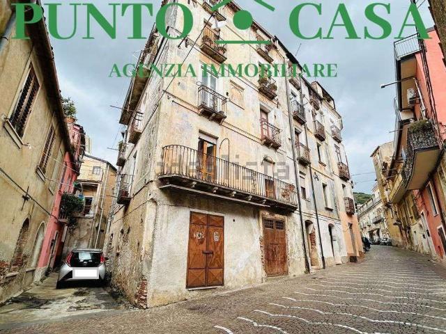 Appartamento in vendita di 90 m² in Corso Vittorio Emanuele