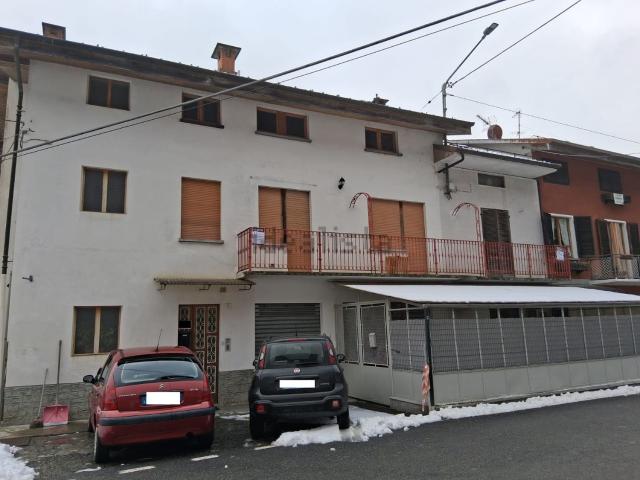 Appartamento in vendita di 90 m² in Frazione Bertolè, 1