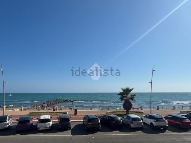 Appartamento in vendita di 90 m² in Lungomare Duca degli Abruzzi, 52