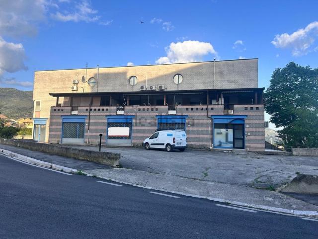 Appartamento in vendita di 90 m² in Largo Michelozzi, 1