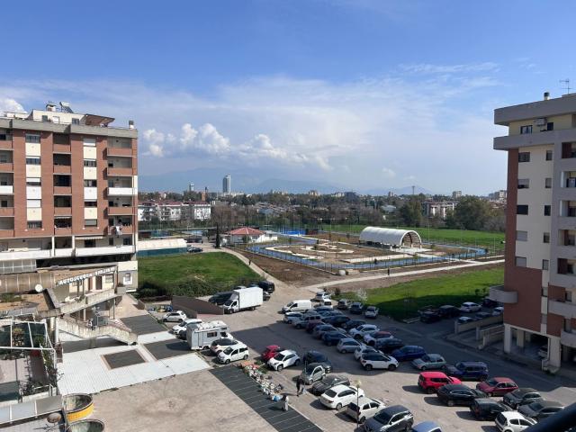Appartamento in vendita di 90 m² in Largo Jacopo Peri