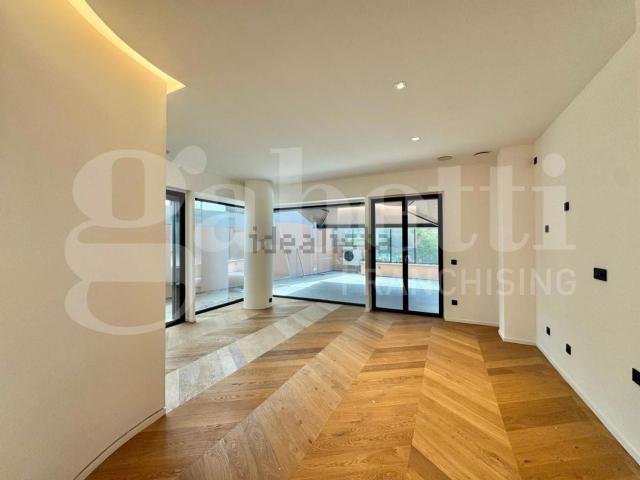 Appartamento in vendita di 90 m² in Largo Leopoldo Fregoli