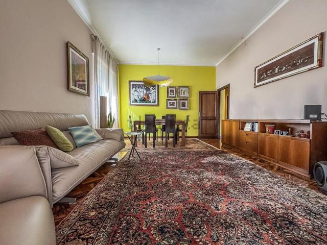 Appartamento in vendita di 90 m² in Largo Vitetti Giuseppe, 1