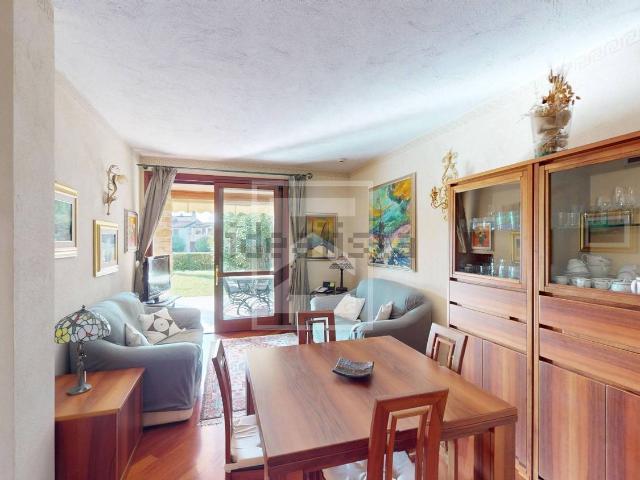Appartamento in vendita di 90 m² in Località Sermana, 1
