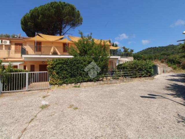 Appartamento in vendita di 90 m² in Località Vallena, 10