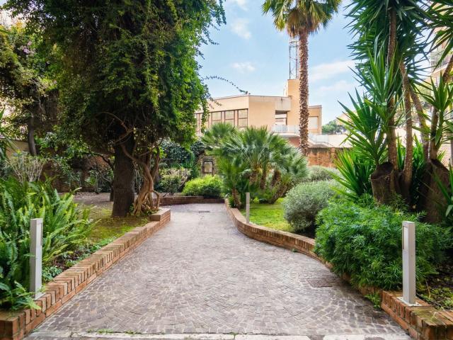 Appartamento in vendita di 90 m² in Piazza Zama, 1