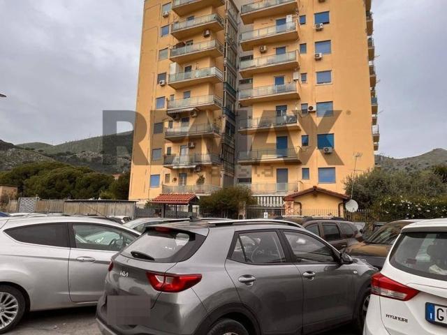 Appartamento in vendita di 90 m² in Piazza Armerina, 8