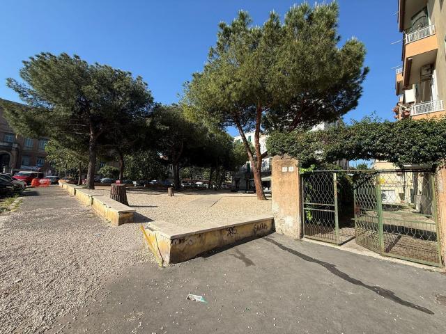 Appartamento in vendita di 90 m² in Piazza delle Giunchiglie