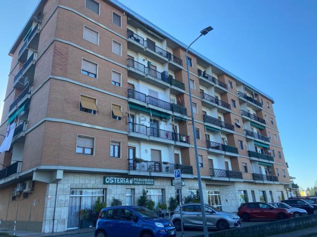 Appartamento in vendita di 90 m² in Piazza Giacomo Matteotti, 137