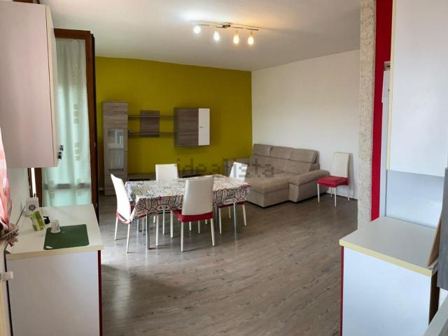 Appartamento in vendita di 90 m² in Piazza Giuseppe Garibaldi