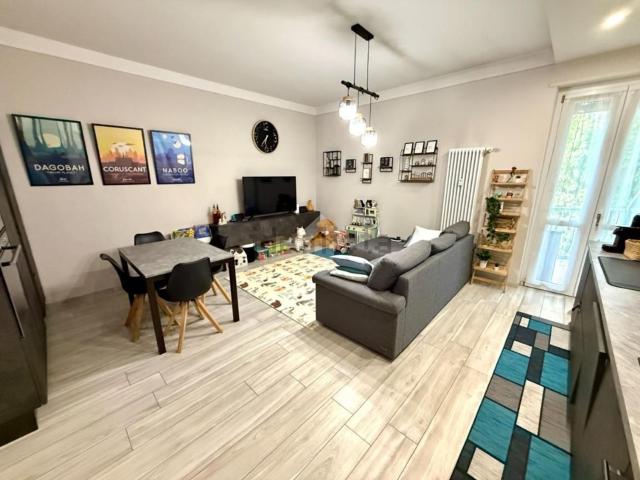 Appartamento in vendita di 90 m² in Piazza Luigi Rey, 27