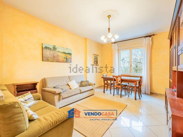 Appartamento in vendita di 90 m² in Piazza Martiri, 9