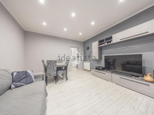 Appartamento in vendita di 90 m² in Piazza Punto Togliatti, 1
