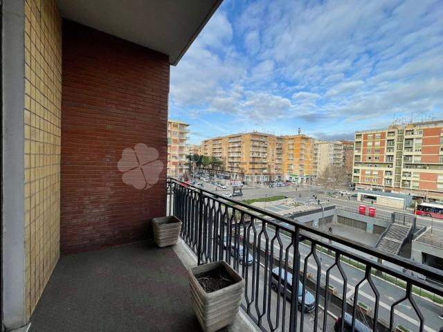 Appartamento in vendita di 90 m² in Piazza Roberto Malatesta, 21