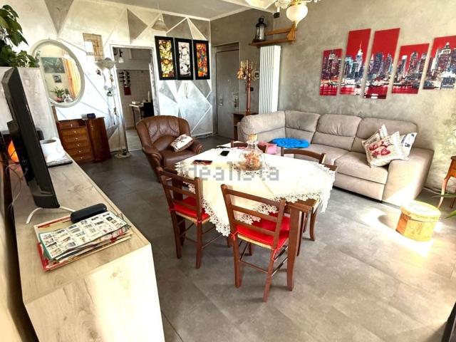Appartamento in vendita di 90 m² in Strada Tetti Piatti, 17