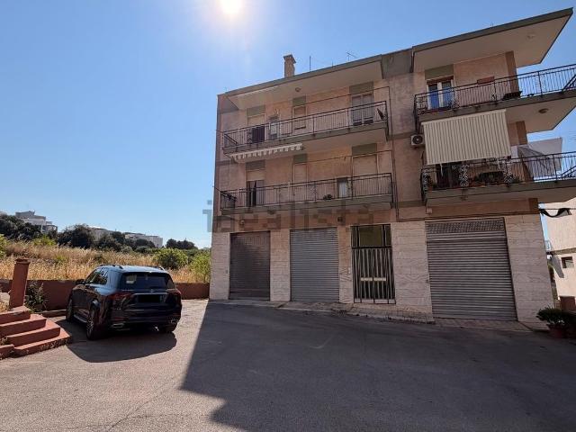 Appartamento in vendita di 90 m² in Strada Comunale San Cataldo, 15
