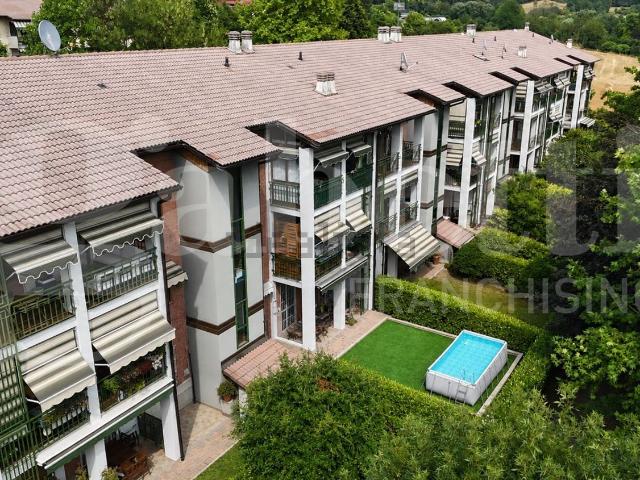 Appartamento in vendita di 90 m² in Strada del Pesco, 5