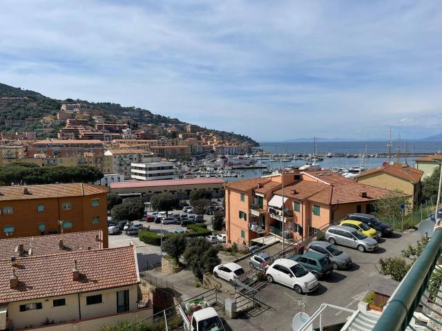 Appartamento in vendita di 90 m² in Strada dell Argentiera, 7