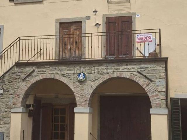 Appartamento in vendita di 90 m² in Strada Provinciale 64 di Ortignano Raggiolo, 40