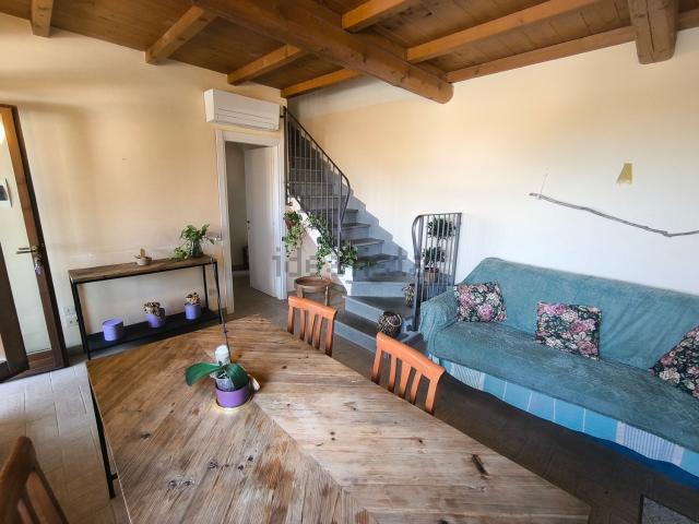 Appartamento in vendita di 90 m² in Strada Provinciale delle Caldanelle