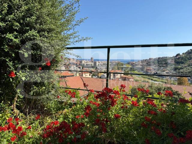Appartamento in vendita di 90 m² in Salita Castelli
