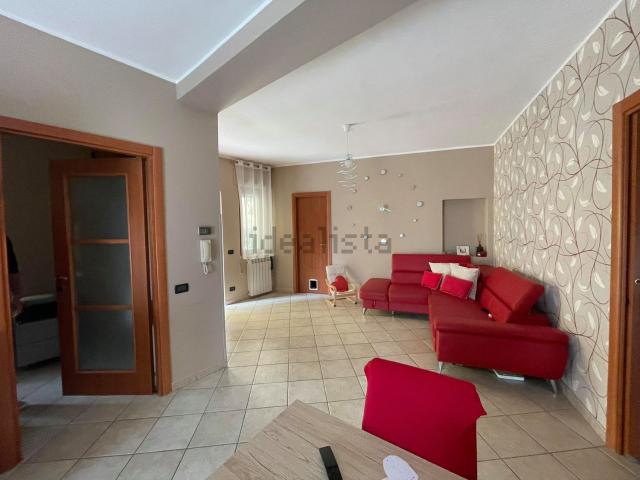 Appartamento in vendita di 90 m² in Traversa I Antonio Masciari