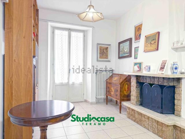 Appartamento in vendita di 90 m² in Vico del Pensiero, 32