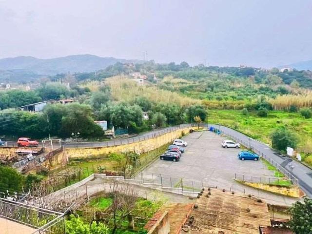 Appartamento in vendita di 90 m² in Vico Municipale