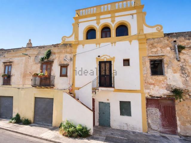 Appartamento in vendita di 90 m² in Vicolo Chiazzese, 8