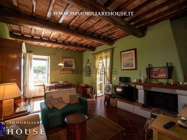 Appartamento in vendita di 90 m² in Vicolo del Semicircolo, 1