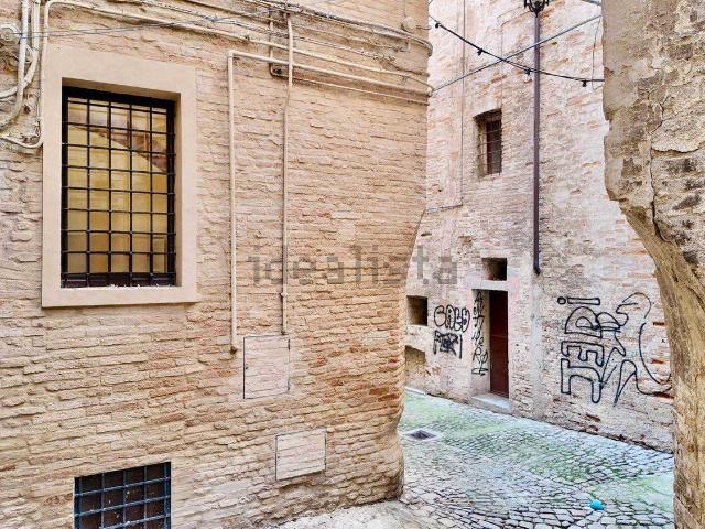 Appartamento in vendita di 90 m² in Vicolo Guglielmi, 8