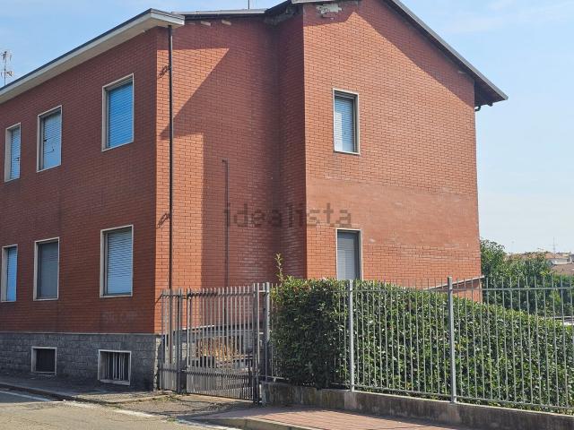 Appartamento in vendita di 90 m² in Via Tancredi Galimberti, 14