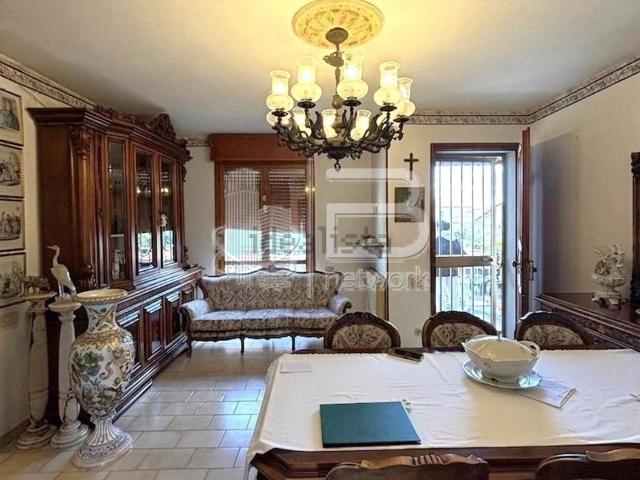 Appartamento in vendita di 90 m² in Via Tagliamento