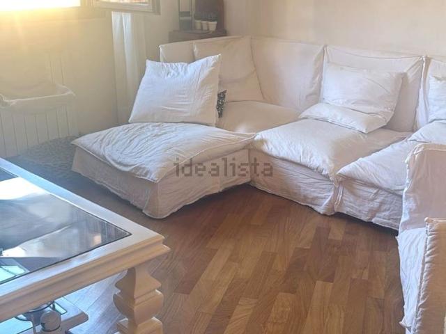 Appartamento in vendita di 90 m² in Via Teano