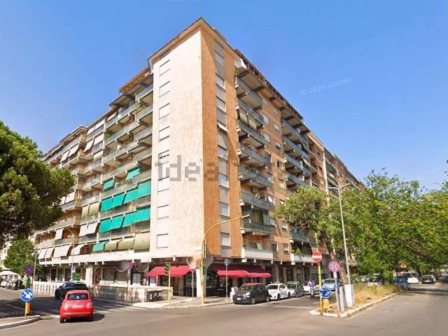 Appartamento in vendita di 90 m² in Via Teano