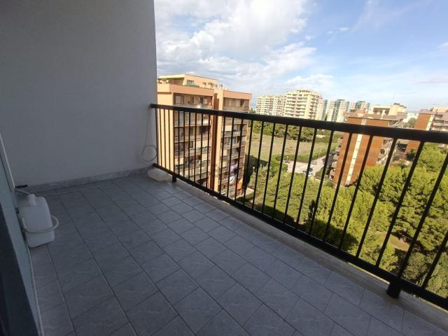 Appartamento in vendita di 90 m² in Via Tessaglia, 5