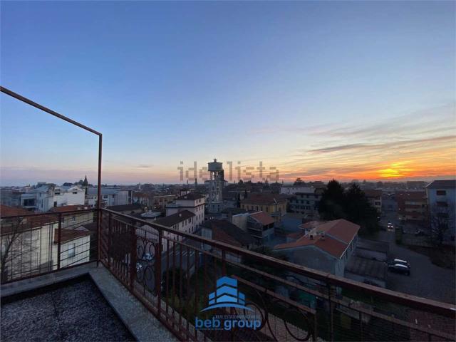 Appartamento in vendita di 90 m² in Via Ticino