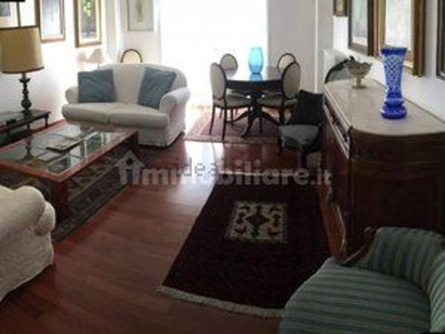 Appartamento in vendita di 90 m² in Via Tito Speri