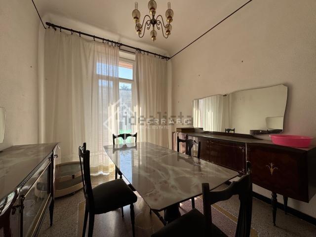 Appartamento in vendita di 90 m² in Via Torino, 44