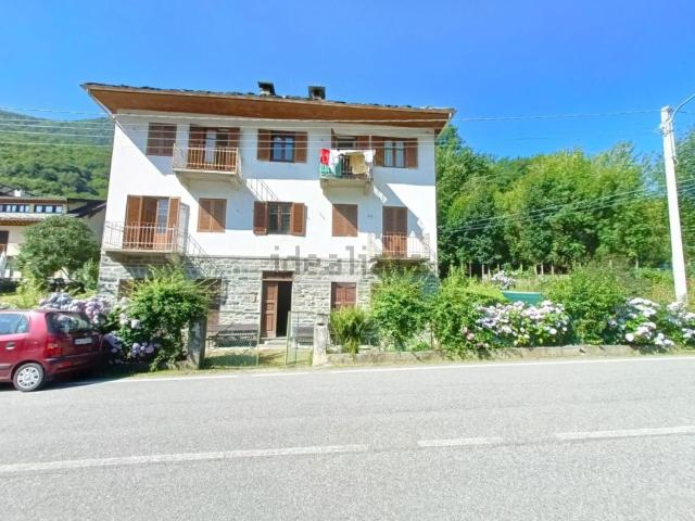 Appartamento in vendita di 90 m² in Via Torino, 4